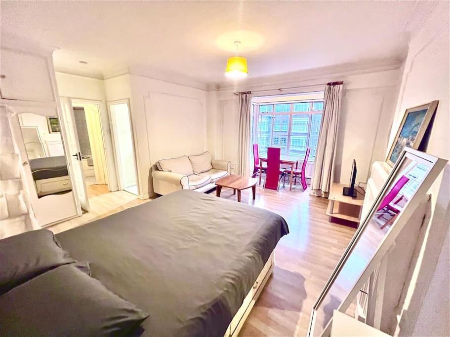 King-Sized Studio, 6Th Floor + Lift, Regent'S Park London Exteriör bild