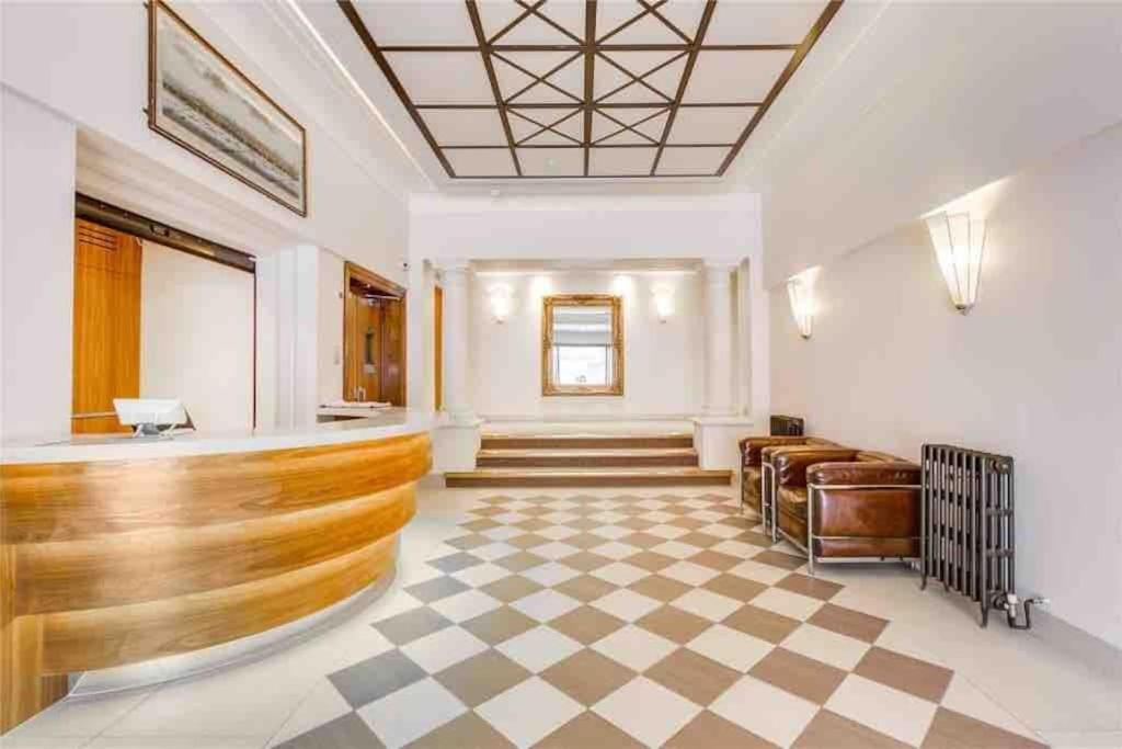 King-Sized Studio, 6Th Floor + Lift, Regent'S Park London Exteriör bild