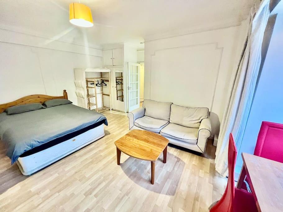 King-Sized Studio, 6Th Floor + Lift, Regent'S Park London Exteriör bild